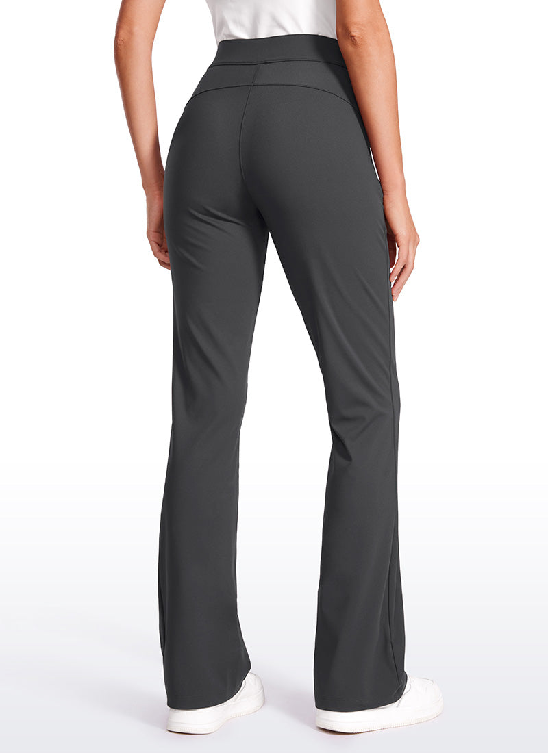 Pantalon évasé extensible avec poches zippées 31