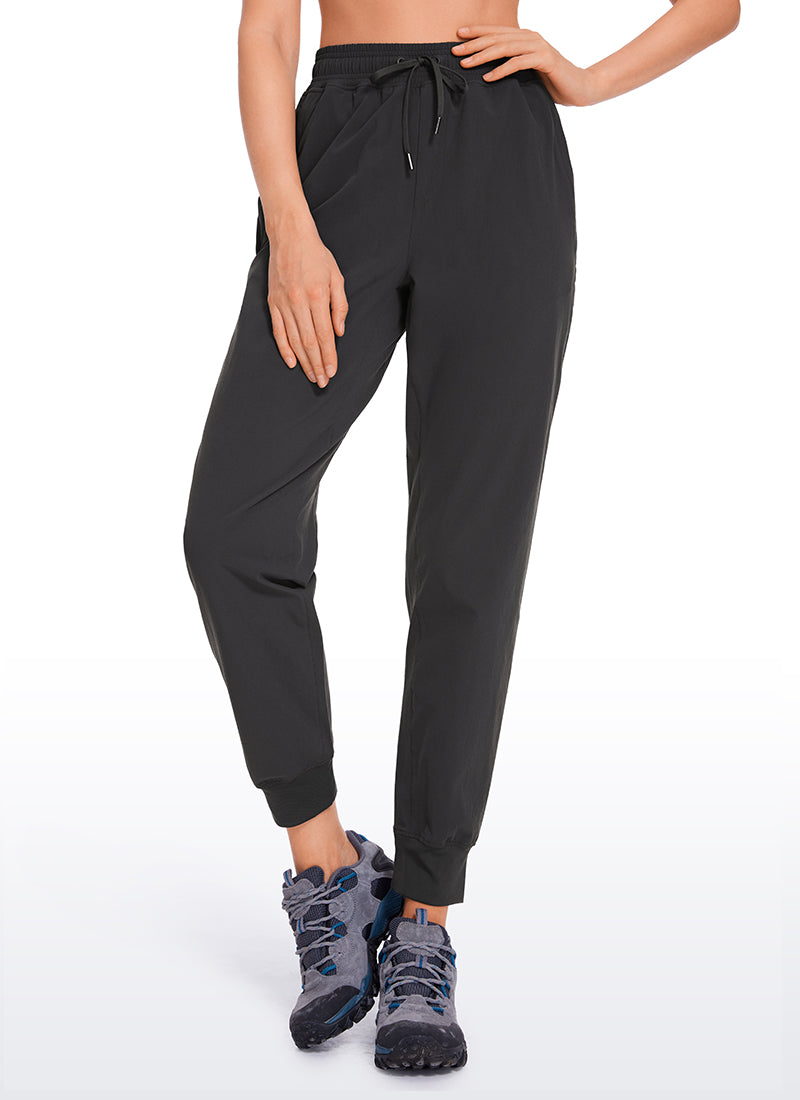 Pantalon de jogging léger avec poches zippées 27,5'' 